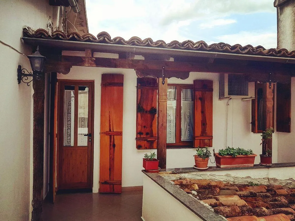 Hotel Berati 3*, Berat